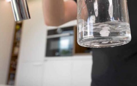 sauberdropz Erfahrungen mit den Reinigungstabletten für Trinkflaschen im Standbeutel